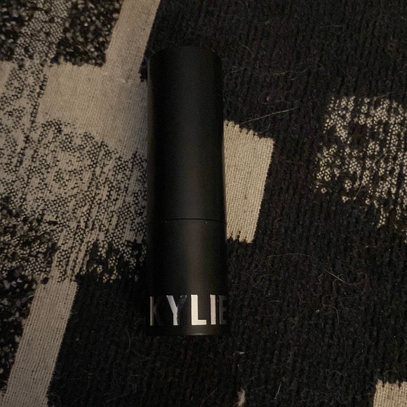 Kylie Cosmetics lipstick bundle